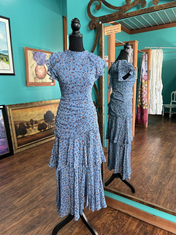 designer dress consignment The first Monday in May: We can always find the perfect excuse (and look) to dress up
