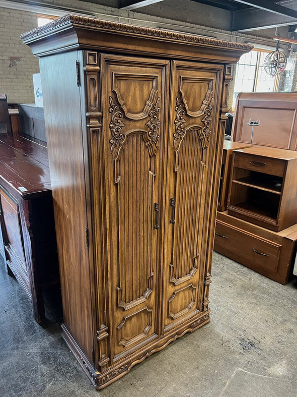 Vintage Gothic Style Wardrobe/Armoire (as is)