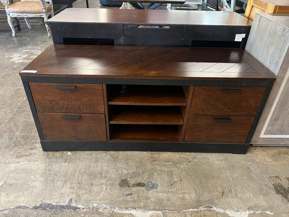 NEW Hammary Furniture Entertainment Center