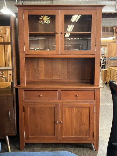 Amish Crafted Borkholder Furniture Hutch