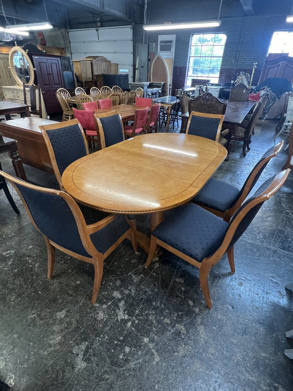 Hickory White Genesis Biedermeier Table/6 Chairs/2 Leaves