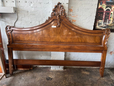 Karges Furniture French Rococo Style King HB