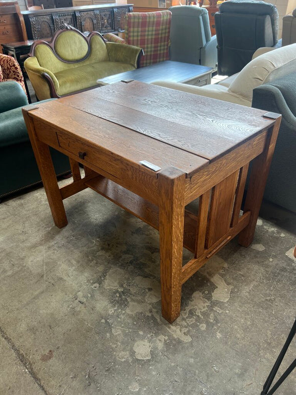 Antique Medium Oak Desk