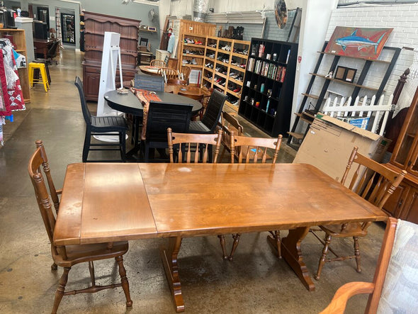 Vintage Maple Extendable Dining Table+4 Chairs (as is)